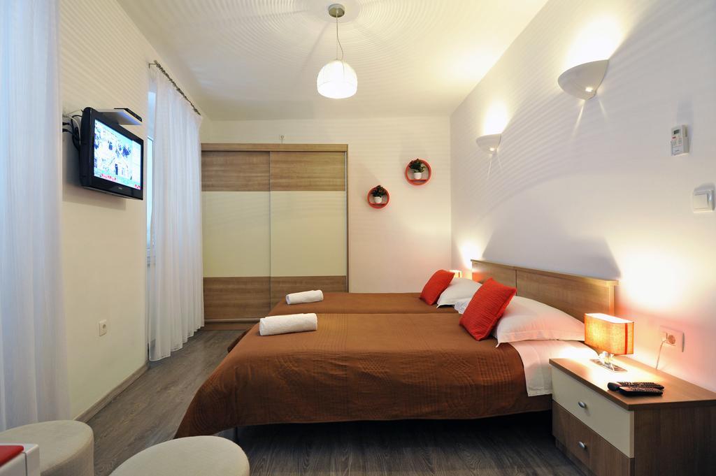 Rooms & Apartments 72 Zara Esterno foto