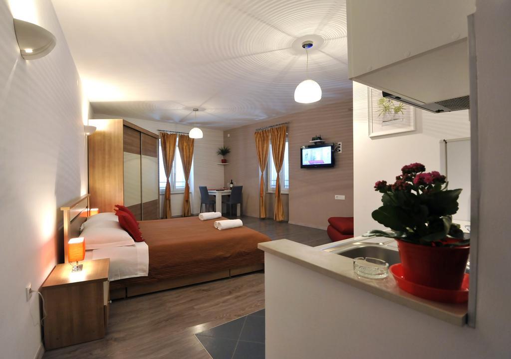 Rooms & Apartments 72 Zara Esterno foto